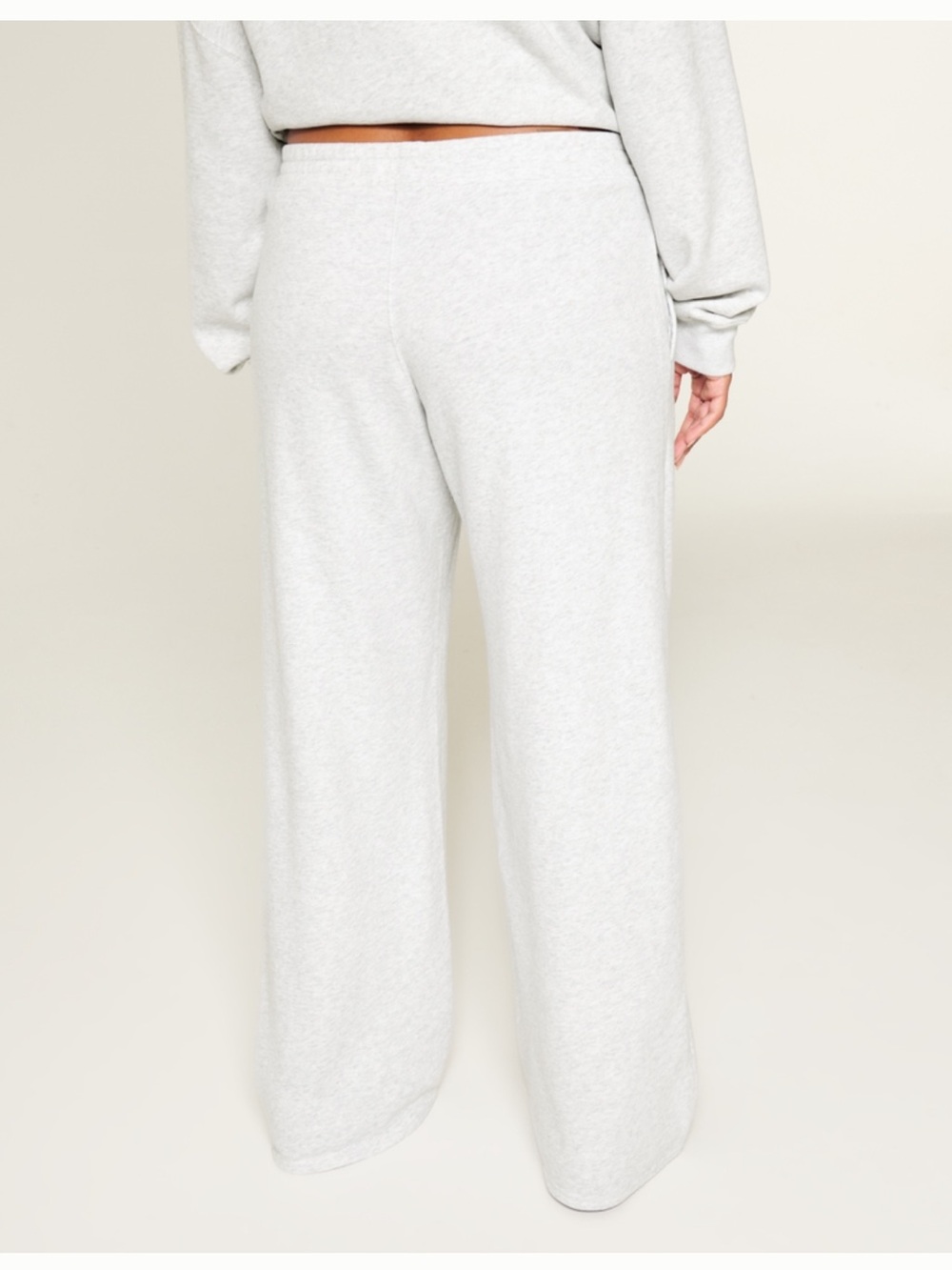 NWT Hollister Baggy Grey Sweatpants - Picture 8 of 11